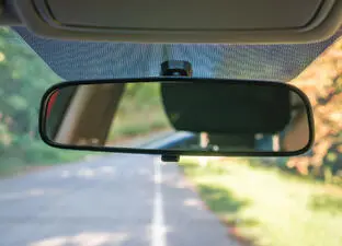 rearview mirror el retrovisor sat nav el sistema de navegación - фото 13