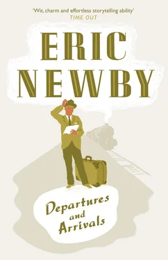 Eric Newby Departures and Arrivals обложка книги