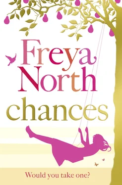 Freya North Chances обложка книги