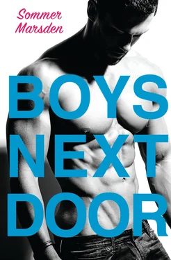 Sommer Marsden Boys Next Door обложка книги