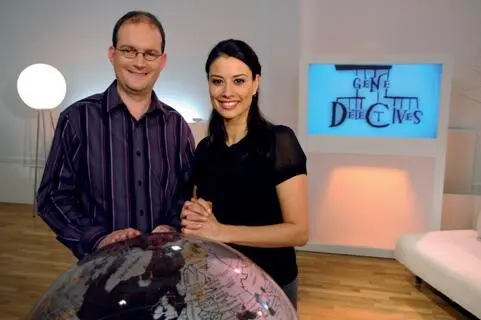 The author presenting BBC1s 2007 Gene Detectives with Melanie Sykes NEW - фото 5