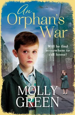 Molly Green An Orphan’s War: One of the best historical fiction books you will read in 2018 обложка книги