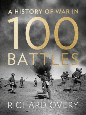 Richard Overy A History of War in 100 Battles обложка книги