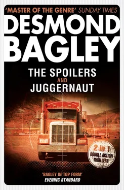 Desmond Bagley The Spoilers / Juggernaut обложка книги