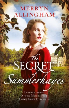 Merryn Allingham The Secret of Summerhayes обложка книги