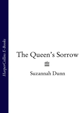 Suzannah Dunn The Queen’s Sorrow обложка книги