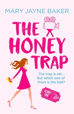 Mary Baker The Honey Trap обложка книги