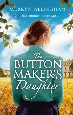 Merryn Allingham The Buttonmaker’s Daughter обложка книги