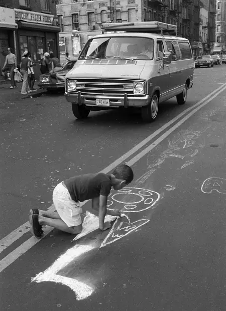 MARTHA COOPER Martha Cooper is a living legend one of the most influential - фото 15