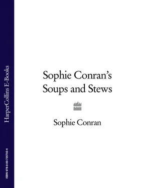 Sophie Conran Sophie Conran’s Soups and Stews обложка книги