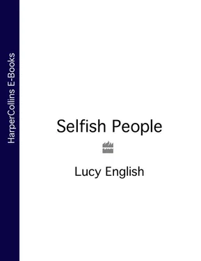 Lucy English Selfish People обложка книги