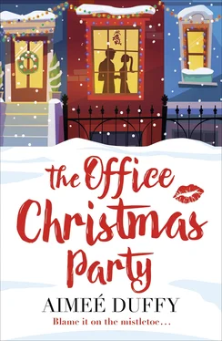 Aimee Duffy The Office Christmas Party: A fun, feel good Christmas cracker of a romance! обложка книги