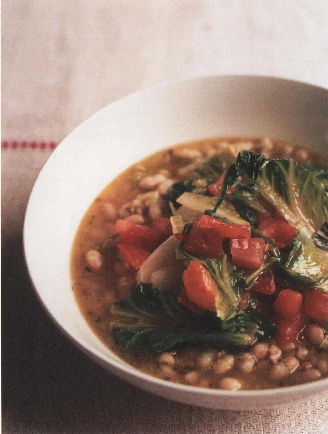 White Bean Broth with Buttered Tomato and Lettuce White beans make textured - фото 12