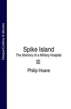 Philip Hoare Spike Island: The Memory of a Military Hospital обложка книги