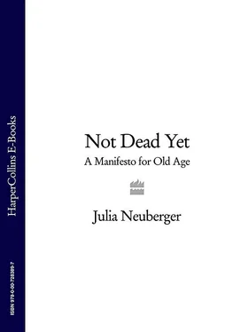 Julia Neuberger Not Dead Yet: A Manifesto for Old Age обложка книги