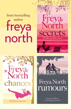 Freya North Freya North 3-Book Collection: Secrets, Chances, Rumours обложка книги