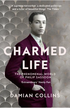 Damian Collins Charmed Life: The Phenomenal World of Philip Sassoon обложка книги