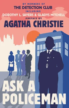 Agatha Christie Ask a Policeman обложка книги