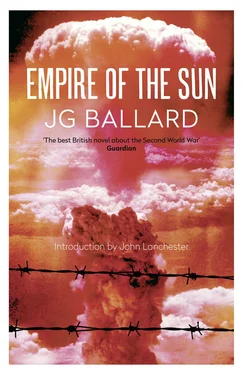 John Lanchester Empire of the Sun обложка книги