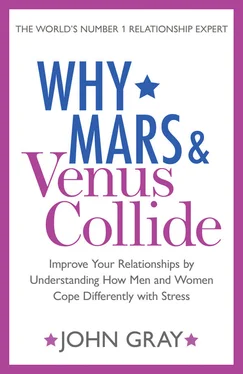 John Gray Why Mars and Venus Collide: Improve Your Relationships by Understanding How Men and Women Cope Differently with Stress обложка книги