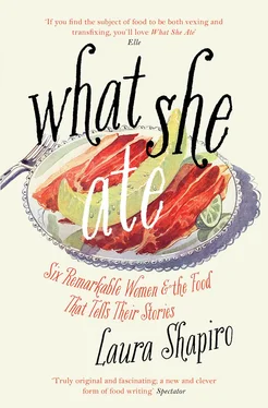 Laura Shapiro What She Ate: Six Remarkable Women and the Food That Tells Their Stories обложка книги