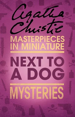 Agatha Christie Next to a Dog: An Agatha Christie Short Story обложка книги