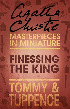 Agatha Christie Finessing the King: An Agatha Christie Short Story обложка книги