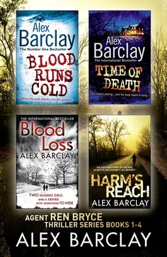 Alex Barclay Alex Barclay 4-Book Thriller Collection: Blood Runs Cold, Time of Death, Blood Loss, Harm’s Reach обложка книги