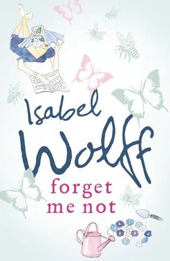 Isabel Wolff Forget Me Not обложка книги