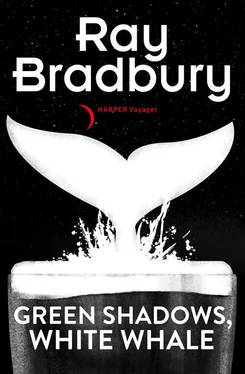 Ray Bradbury Green Shadows, White Whales обложка книги
