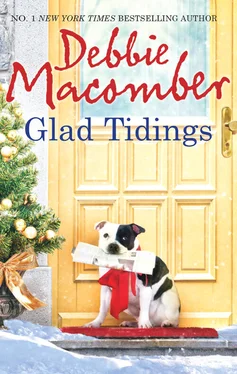 Debbie Macomber Glad Tidings: There's Something About Christmas / Here Comes Trouble обложка книги