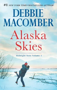 Debbie Macomber Alaska Skies: Brides for Brothers / The Marriage Risk обложка книги