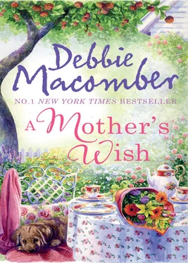 Debbie Macomber A Mother's Wish: Wanted: Perfect Partner / Father's Day обложка книги