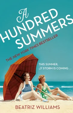 Beatriz Williams A Hundred Summers: The ultimate romantic escapist beach read обложка книги