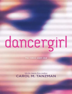 Carol Tanzman dancergirl обложка книги