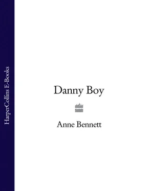 Anne Bennett Danny Boy обложка книги