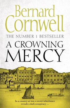 Bernard Cornwell A Crowning Mercy обложка книги