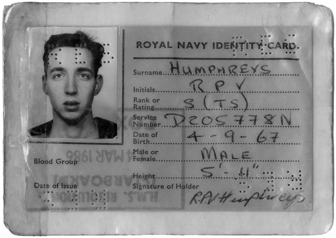 The ID card issued to me on joining HMS Resolution Im going for a Mick Jones - фото 2