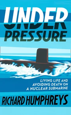 Richard Humphreys Under Pressure: Life on a Submarine обложка книги
