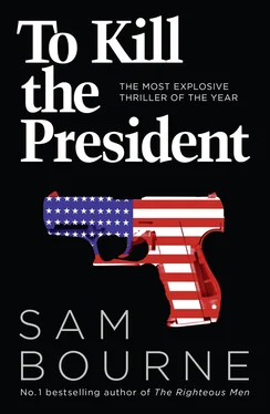 Sam Bourne To Kill the President: The most explosive thriller of the year обложка книги