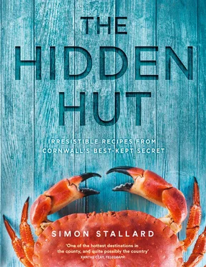 Simon Stallard The Hidden Hut: Irresistible Recipes from Cornwall’s Best-kept Secret обложка книги