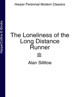 Alan Sillitoe The Loneliness of the Long Distance Runner обложка книги