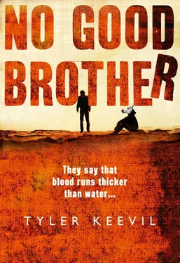 Tyler Keevil No Good Brother обложка книги