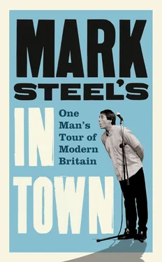 Mark Steel Mark Steel’s In Town обложка книги
