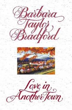 Barbara Taylor Bradford Love in Another Town обложка книги