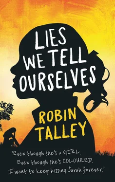Robin Talley Lies We Tell Ourselves: Shortlisted for the 2016 Carnegie Medal обложка книги