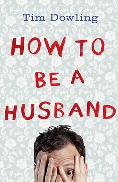 Tim Dowling How to Be a Husband обложка книги