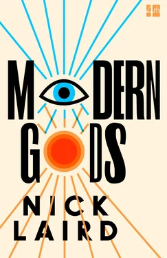 Nick Laird Modern Gods обложка книги