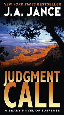 J. Jance Judgment Call обложка книги