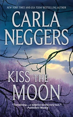 Carla Neggers Kiss the Moon обложка книги